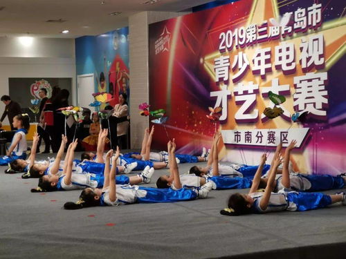 广电艺校 为孩子量身打造最渴望的闪光舞台与艺术造型